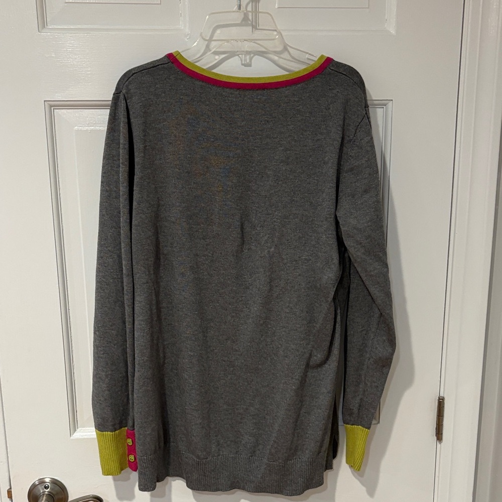 🎈5 for $15 Belle by Kim Gravel Gray Crewneck Sweater with Pink and Lime Trim - Picture 4 of 5